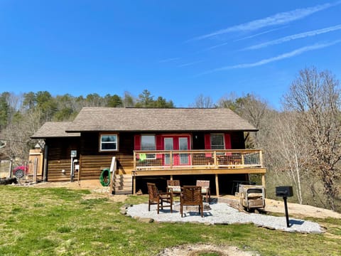 Holy Smokes House in Great Smoky Mountains