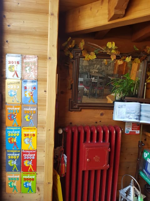 Decorative detail, Certificate/Award