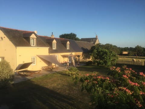 la longère charmante Bed and Breakfast in Brittany
