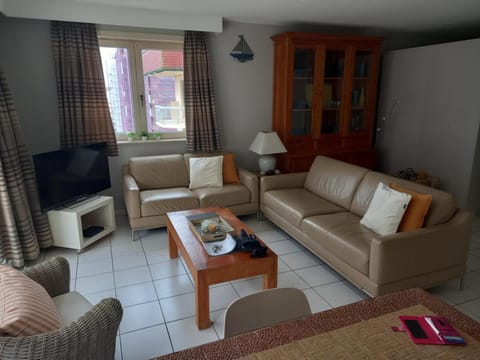 Appartement rénové à Nieuport, Franslaan 123 Résidence Zonnekeer Apartment in Koksijde