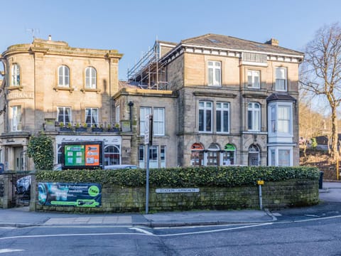 The Rooftop Apartment in High Peak District