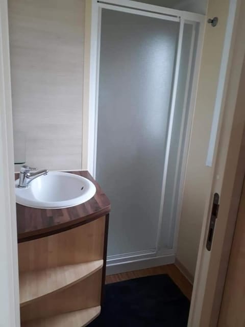 Stacaravan 4pers in Bredene met eigen tuintje 2449 House in Bredene