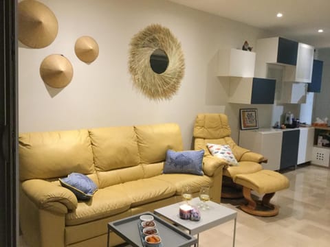 Bord de mer - Cannes la Bocca Apartment in Cannes