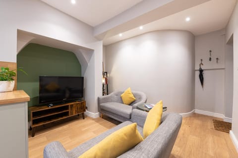 Coach House, Shrewsbury Town House in Shrewsbury