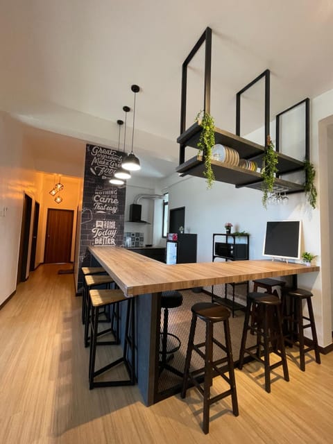 Lounge or bar, Dining area
