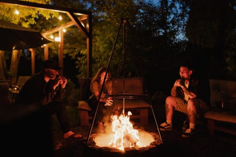 People, BBQ facilities, Garden, group of guests