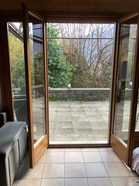 Gemütliche Gartenwohnung im Tessin, 70 qm Apartment in Canton of Ticino