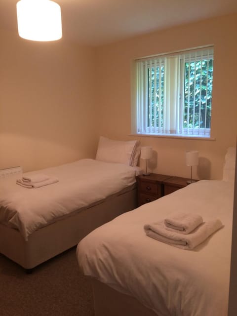 Hilltop Cottage House in Stroud District