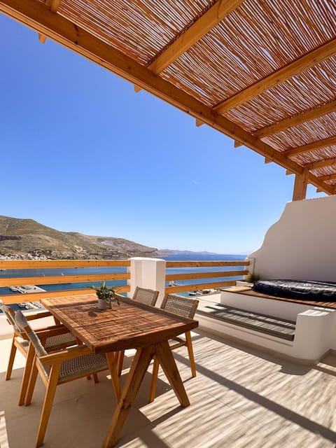 Patio, Day, Natural landscape, View (from property/room), Balcony/Terrace, Dining area, Mountain view, Sea view