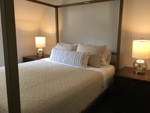 The Argus Hotel & Cocktail Lounge Hotel in Albany