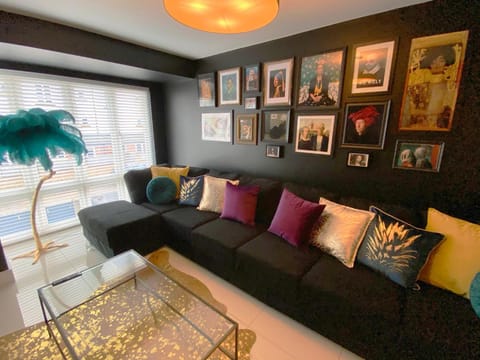 Summer House Terrace House in Yeovil