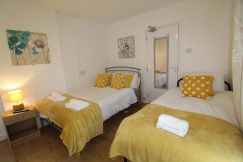 Winslow Green House House in Derby