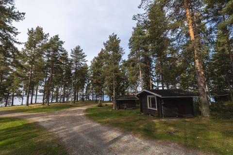 Lomakylä Timitraniemi Campground/ 
RV Resort in Finland