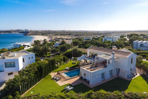 Property building, Bird's eye view, Sea view