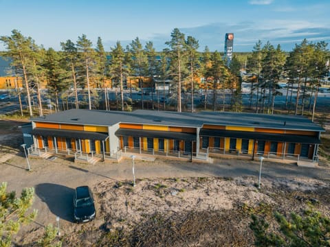 Property building, Day, Natural landscape