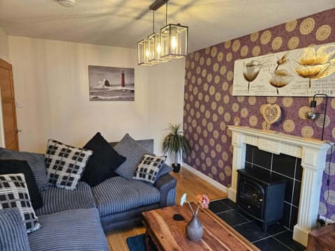 Ridge And Tides House in Wales