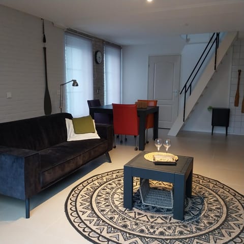 Vakantiehuisje gelegen op een kattensprong van Veerse Meer en Noordzee! Apartment in Kamperland