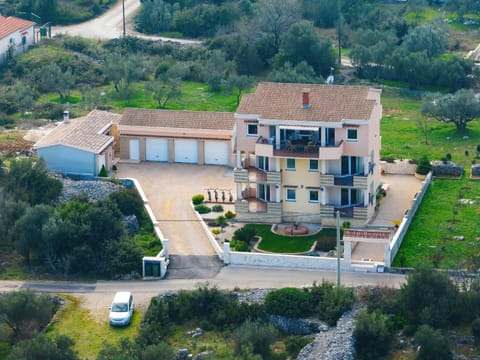 Apartman Sipina 2 Apartment in Šibenik-Knin County, Croatia