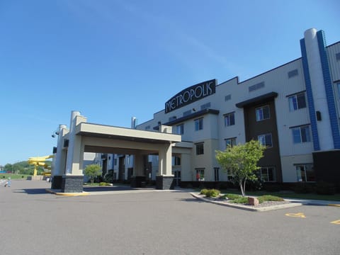Property building, Facade/entrance