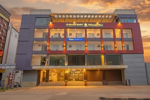 Property building, Facade/entrance