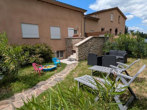 Appartement neuf tout confort Apartment in Provence-Alpes-Côte d'Azur