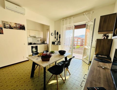 Appartamenti Giulia - Palazzo Milano Apartment in Diano Marina