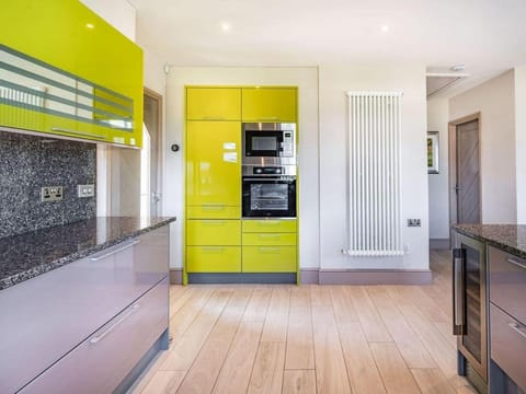 Beeches Cottage House in Ribble Valley District