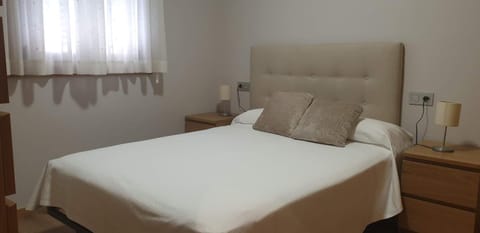 PISO MONTERO RÍOS 18 Apartment in Cangas