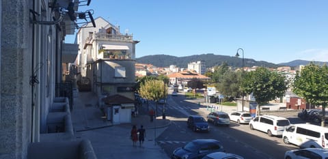 PISO MONTERO RÍOS 18 Apartment in Cangas