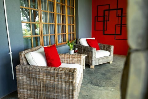 Garden, Seating area