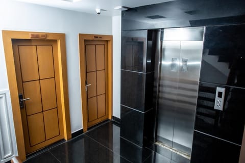 elevator