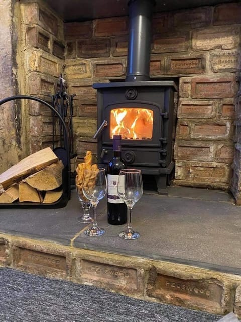 On The Harbour - unrivalled views of Amble's harbour and estuary House in Amble