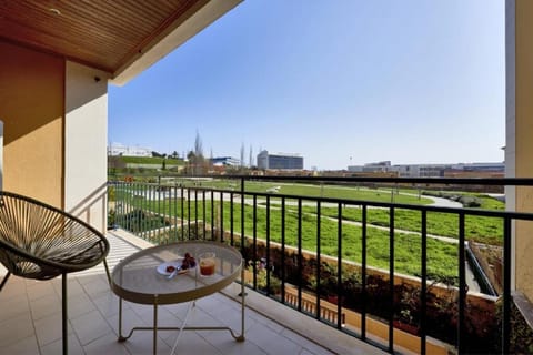 Balcony/Terrace, Garden view