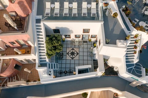 Property building, Bird's eye view, View (from property/room)