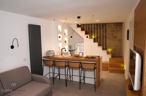 Living room, Floor plan, Dining area