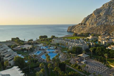 Property building, Bird's eye view, Sea view, Swimming pool