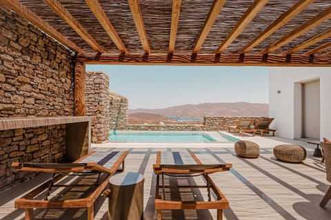 Balcony/Terrace, Swimming pool