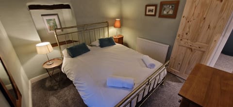 Beautiful Central Kendal Townhouse 3 Double Beds Free Parking House in England