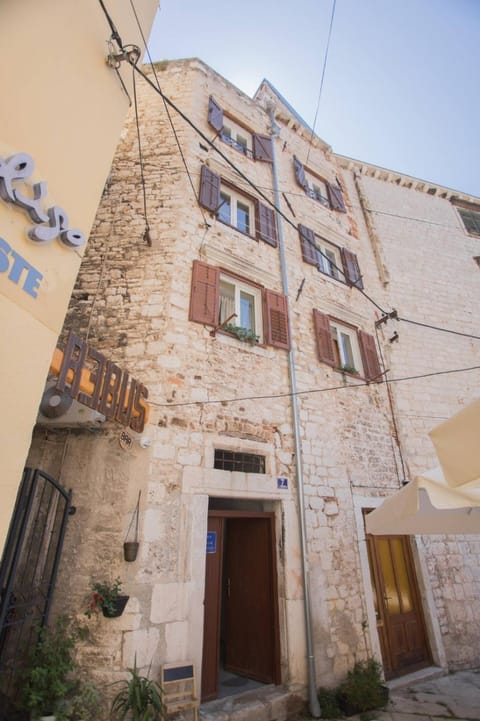 Primadonna Apartments Apartment in Šibenik