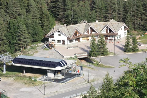 Facade/entrance, Facade/entrance, Bird's eye view, Area and facilities