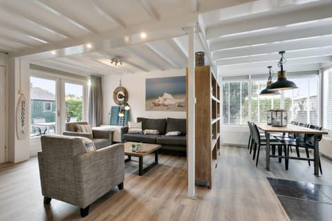 Vlier 08 - Klepperstee Ouddorp NOT INTENDED FOR COMPANY OR WORK-RELATED STAYS House in Ouddorp