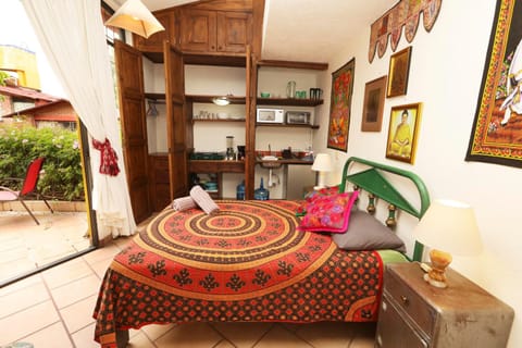 Majikal B&B - Krishna Apartment in Cholula