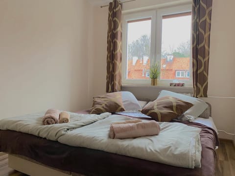 Swish Apartment -10 Min to Old Town Gdańsk,PKP & Shopping Mall Apartment in Gdansk