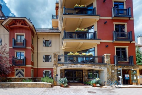 Lion Square Lodge Tower T401 Apartment in Lionshead Village Vail