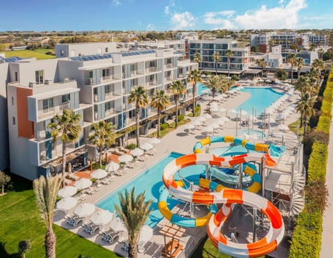 Property building, Day, Aqua park, Pool view, Swimming pool, Location