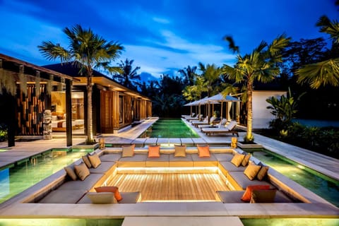 Night, Seating area, Pool view, Swimming pool