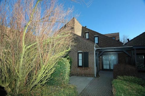 Dune House in Knokke-Heist