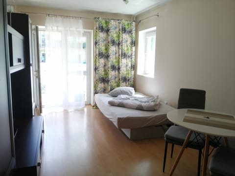 Apartament 300m od pięknej plaży Studio apartment 300m from a beautiful beach Apartment in Sopot