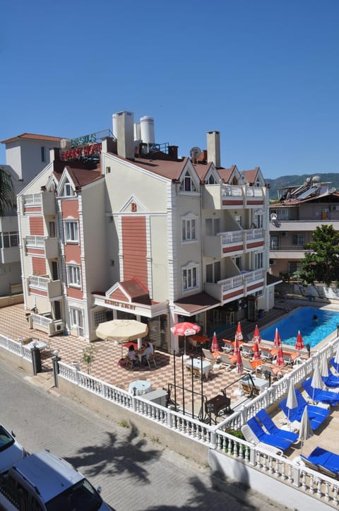 Property building, Pool view, Swimming pool
