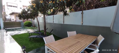 Patio, Garden